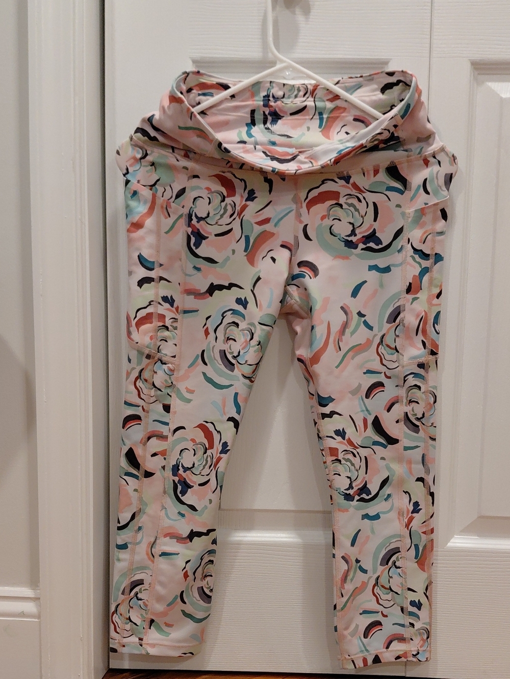Athleta Fold-Over Waist Floral Capris in Pink, Teal & Navy